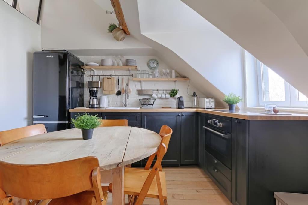 Mykeypers - Fantastic Designed Parisan Loft 2Br/6P- Le Marais Apartment Luaran gambar