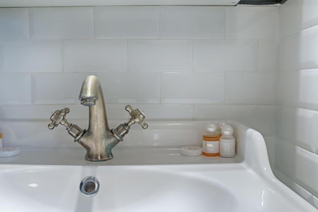 Mykeypers - Fantastic Designed Parisan Loft 2Br/6P- Le Marais Apartment Luaran gambar