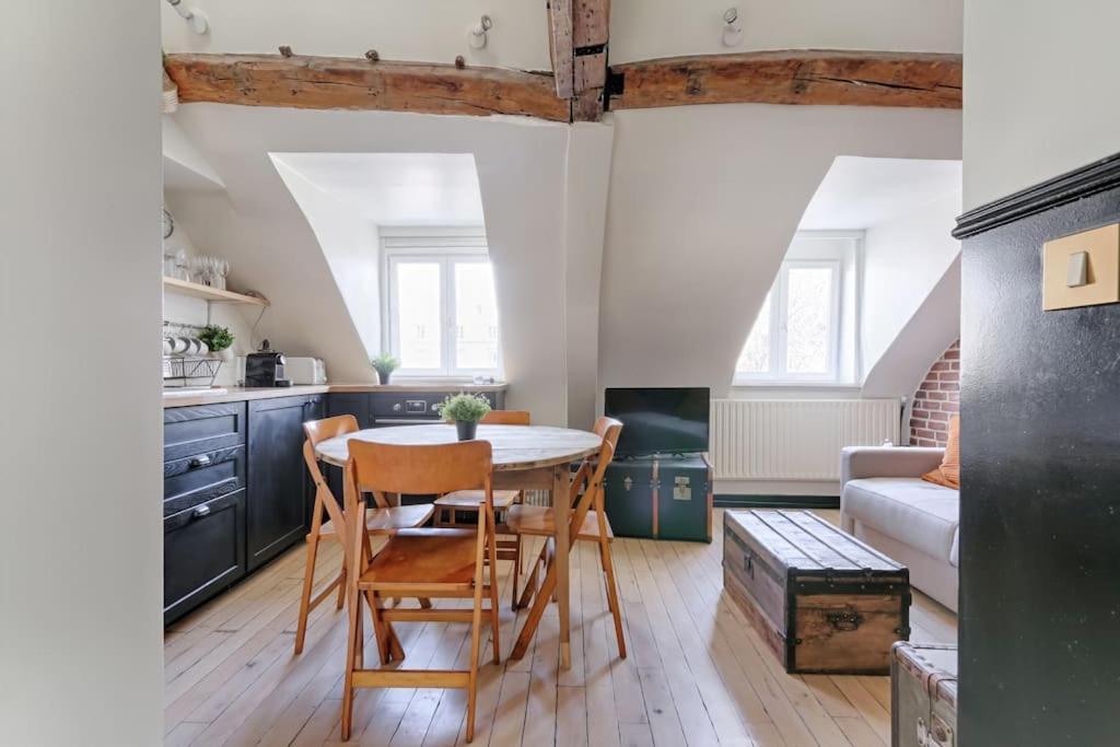 Mykeypers - Fantastic Designed Parisan Loft 2Br/6P- Le Marais Apartment Luaran gambar